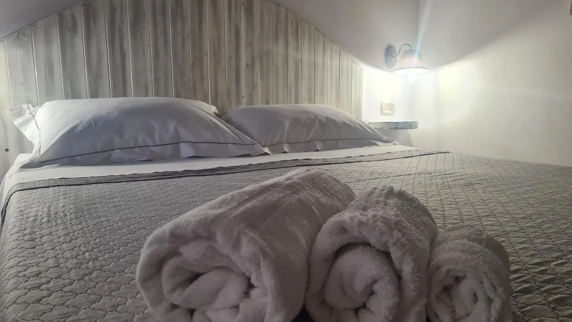 Il Portico Rooms Siniscola 0*,  Italien
