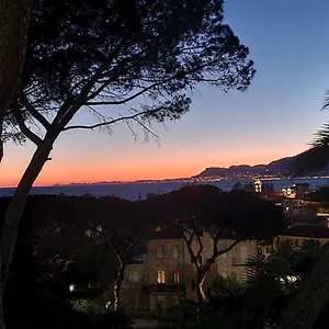 The Shell , Bordighera Italia